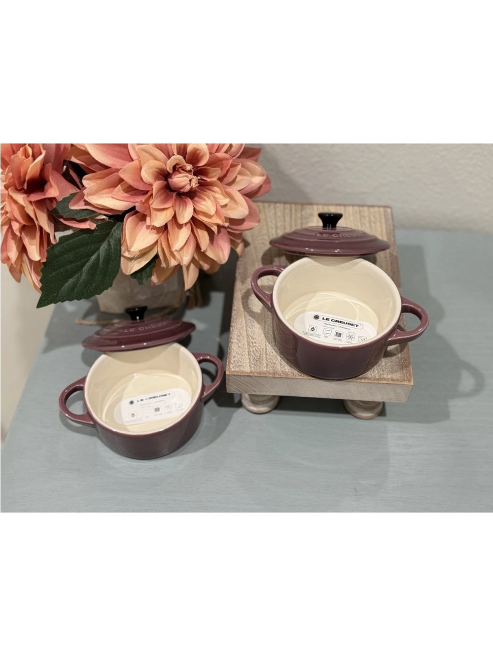 Le creuset Mini Round Cocotte - FIG
Set-2 Petite Dutch Oven NWT Purple 10
CM - Picture 3 of 7